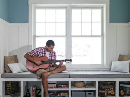 Knoxville Double-Hung Windows